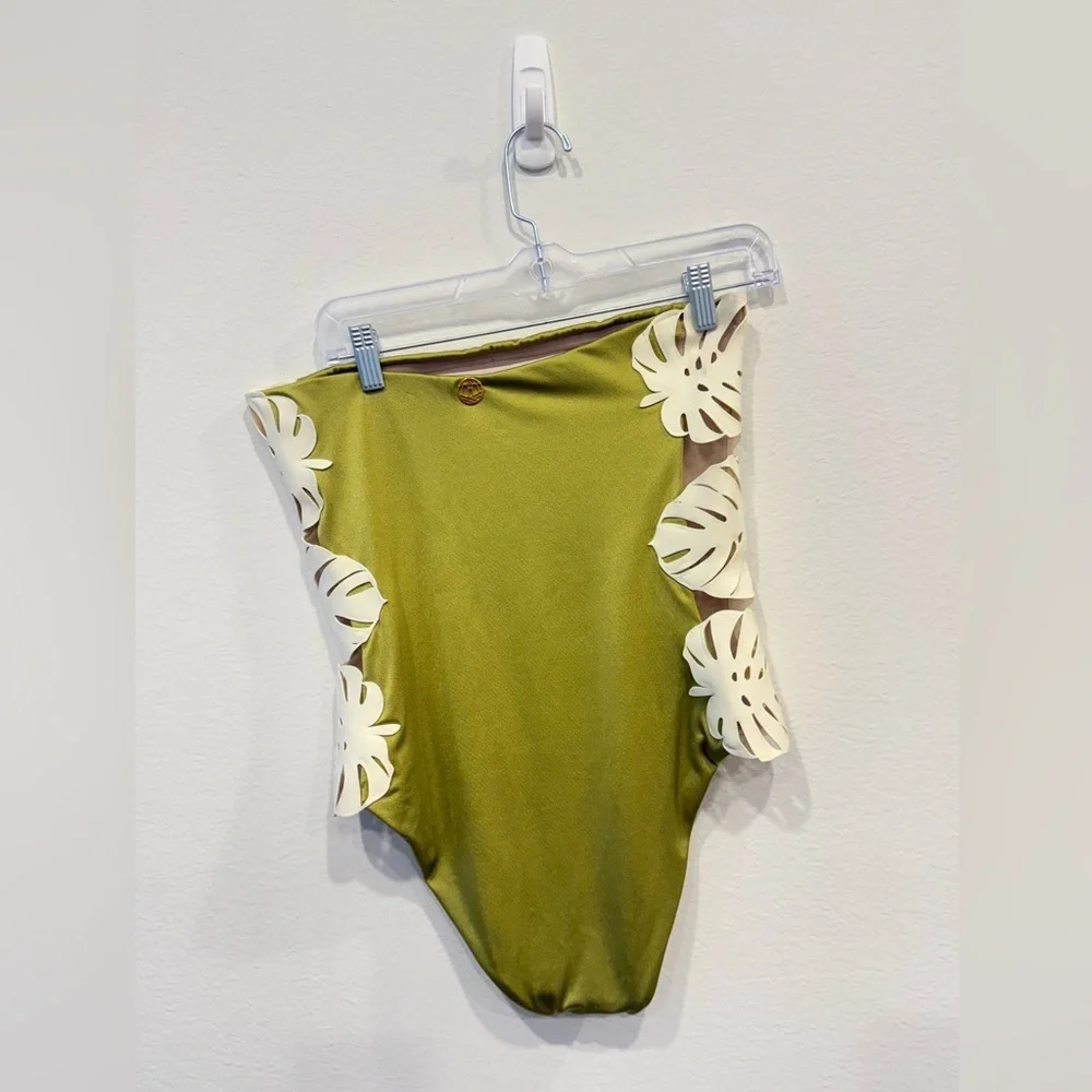 NWOT Bahia Maria Green Strapless Swimsuit with‎ White Accents